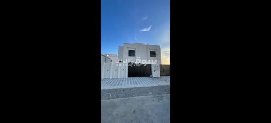 فيلا للإيجار في بركاء حي عاصم بسعر 200 ريال شامل الفواتير